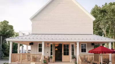 The Leeward House