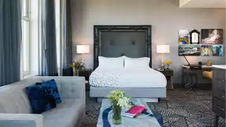 Renaissance Hotel
