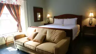 Chipman Hill Suites