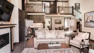 Cable Mountain Lodge
