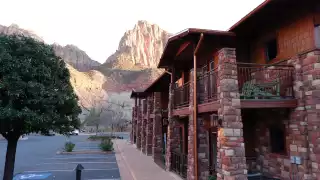 Winter river hiking in Zion National Park: Cable Mountain Lodge in Springdale, Utah Winter river hiking in Zion National Park: Cable Mountain Lodge in Springdale, Utah
