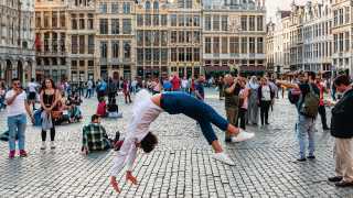 Street performer in Brussels, Belgium