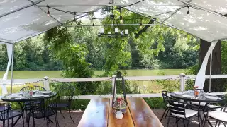 Best road trip worthy restaurants near Toronto | La Fontana in Elora, Ontario