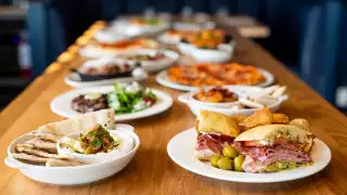 Best road trip worthy restaurants near Toronto | Port, Pickering Ontario