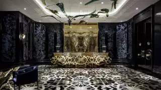 Best hotels Toronto staycation | The Bisha Hotel main entrance lobby