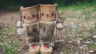 Travel gifts | Manitobah Mukluks