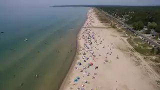 Breathtaking Ontario beaches | Sauble Beach is the second longest freshwater beach in the world