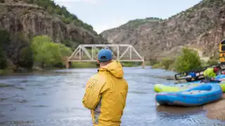 The top things to do in Taos, New Mexico | White water rafting on the River Grande