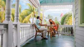 The Florida Keys | A couple dines on a patio in Key West