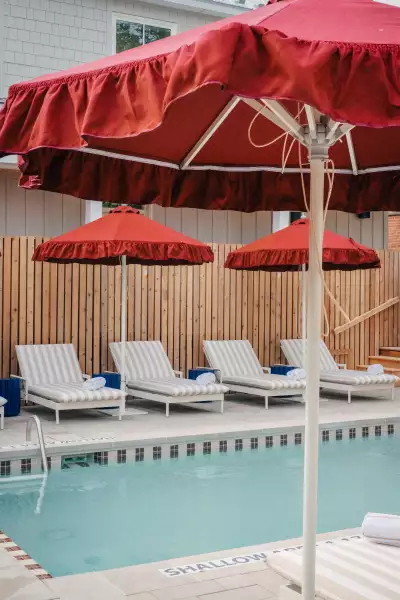 Leeward House | swimming pool and lounges
