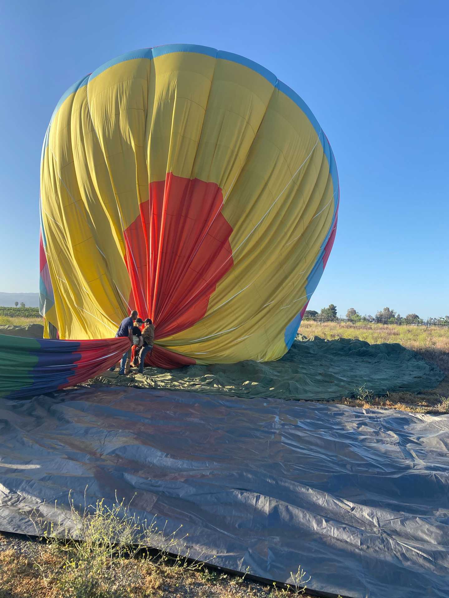 The California Dreamin' team takes down a hot air balloon in Temecula