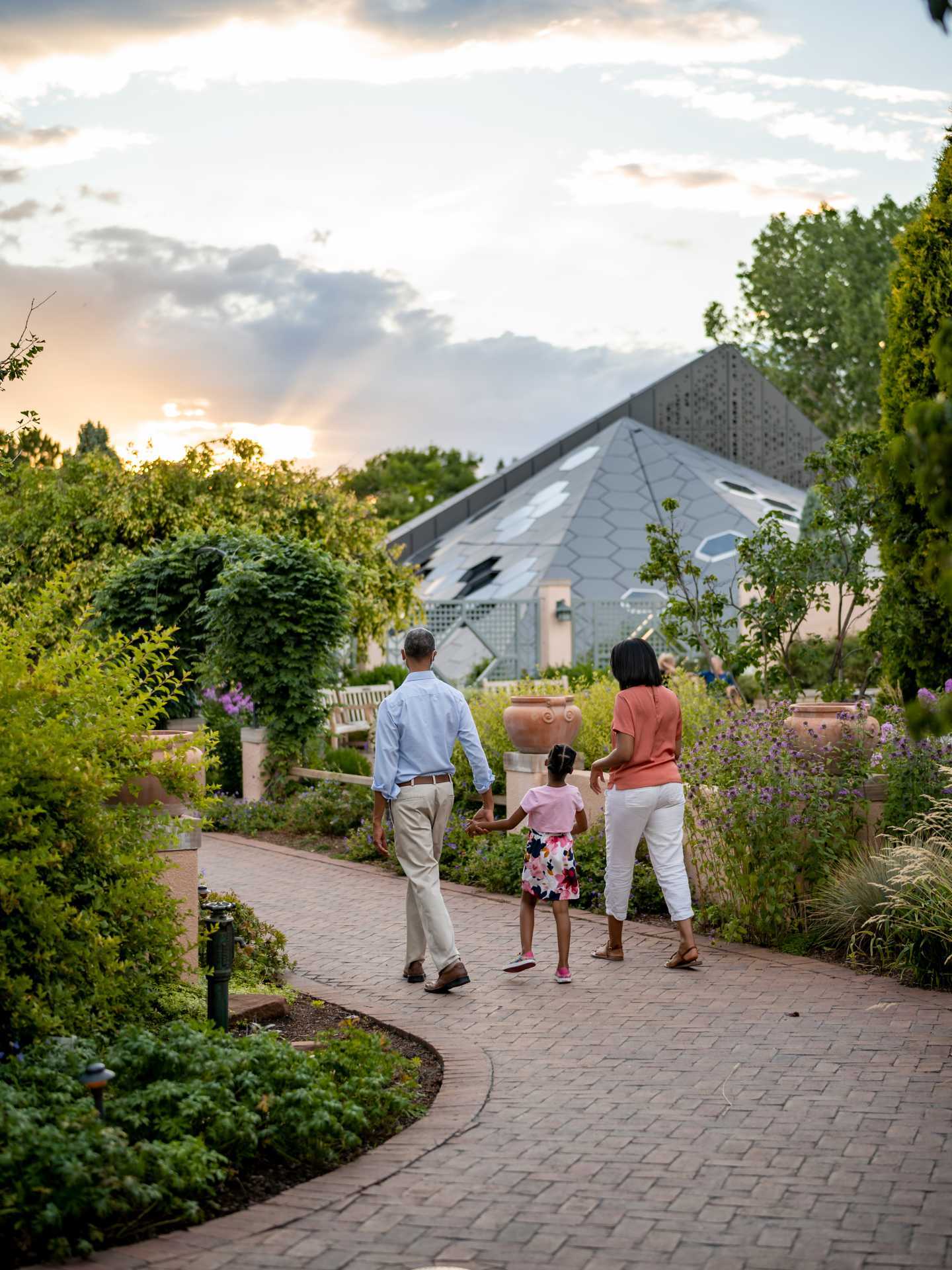 Denver, Colorado | A family walks through the Denver Botanic Gardens