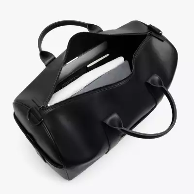 Travel gift ideas | Monos Metro Carry-All Duffel