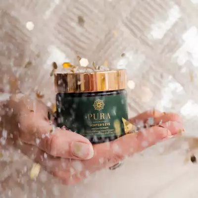 Travel gifts | Pura Botanicals Winter's Eve Hand Cream