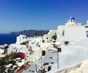 Tourists urged to stop riding donkeys up Santorini's steep cliffs
