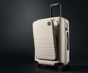 Pack hacks | Monos Carry-on Pro Plus