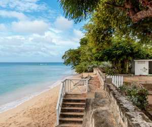 Best restaurants in Barbados | A deserted beach at Clearwater Villa