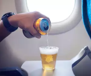airlines ban alcohol COVID-19
