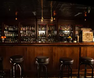 Louisville, Kentucky | Hell or High Water cocktail bar below Whiskey Row